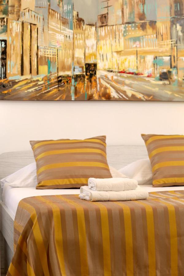 Modern 2-Bed Apt, Late Check In Available สปลิท ภายนอก รูปภาพ